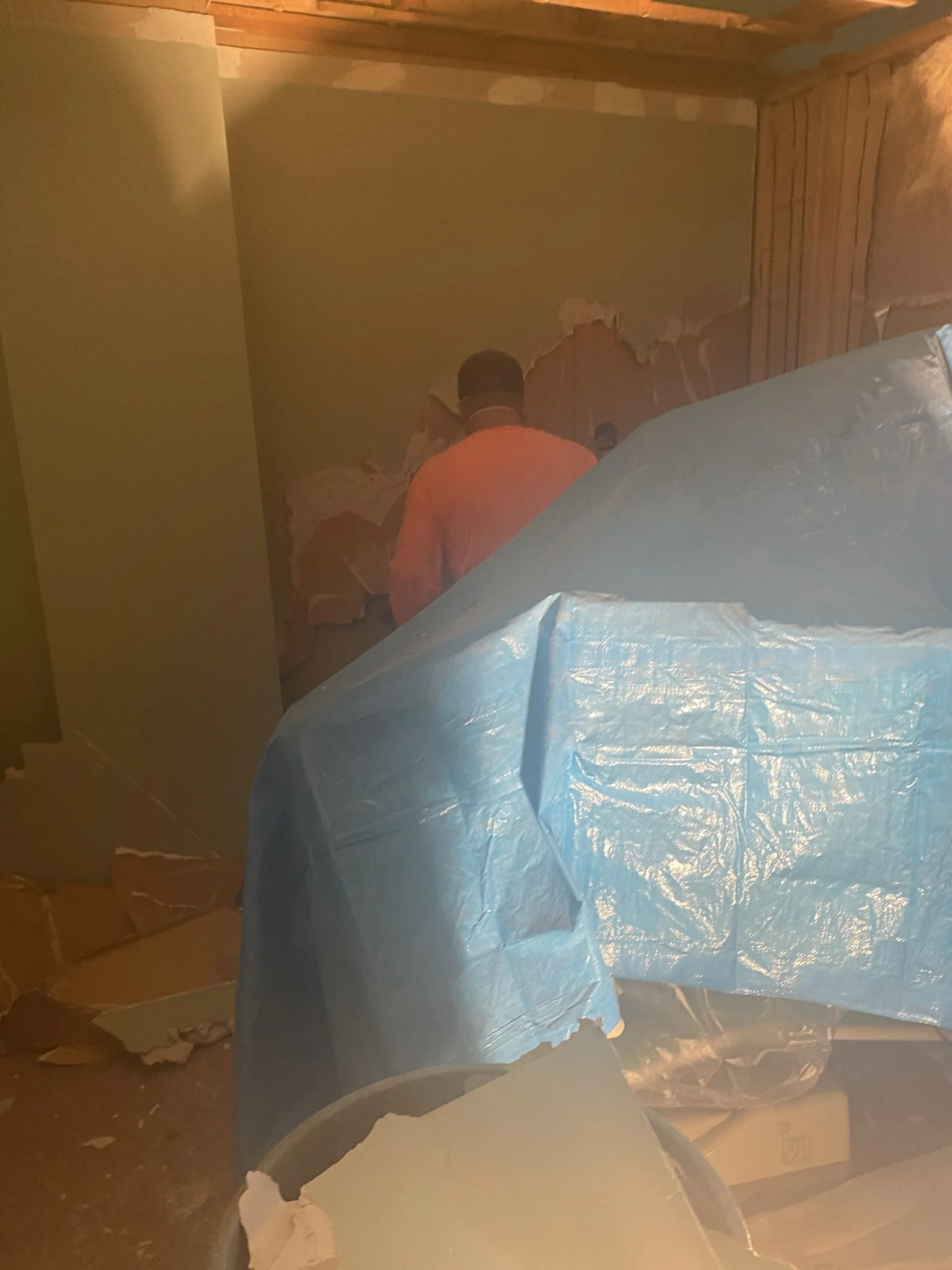 The CleanUP Guys setting up containment for safe mold remediation in a Chicago home